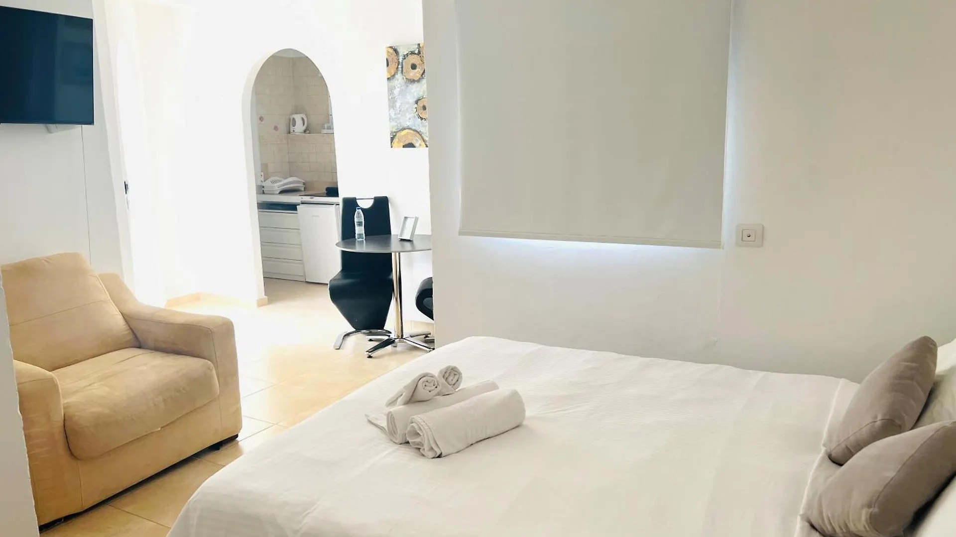 아파트 Beexclusive Apartamentos 아데제